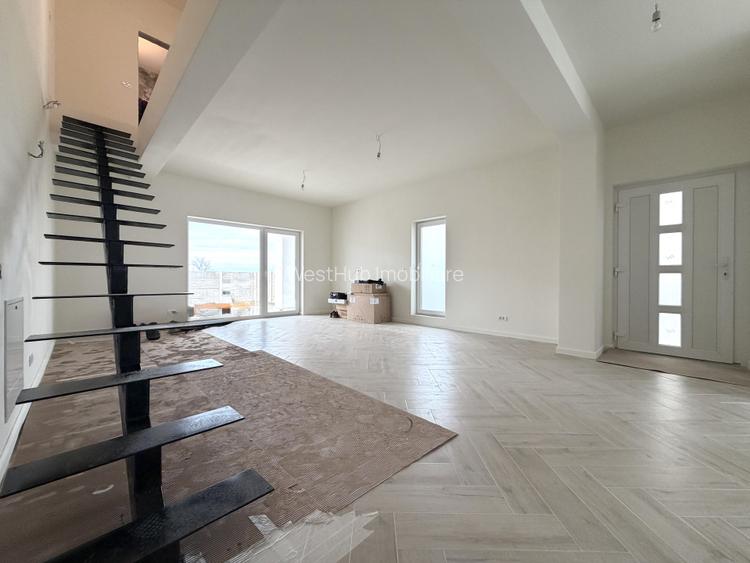 Duplex 4 camere, 110mp utili, 260mp teren, asfalt - Mosnita Noua - 2