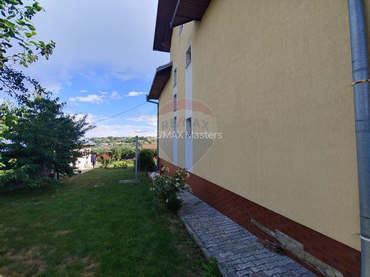 Casa / Vila de vanzare cu teren intravilan 1200 mp-Zvoristea, Suceava - 22