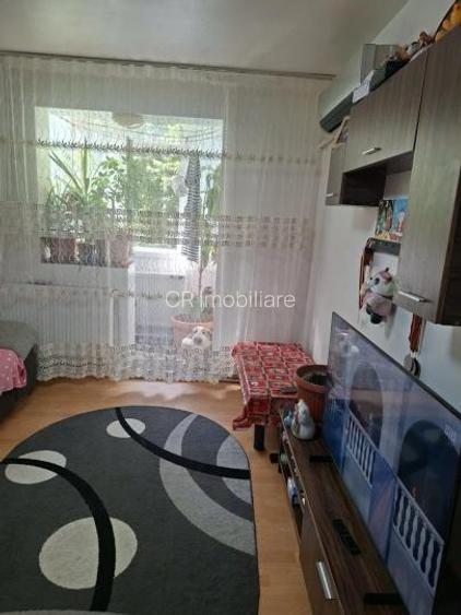 Apartament 3 camere Piata Progresul/ Centrala proprie - 2
