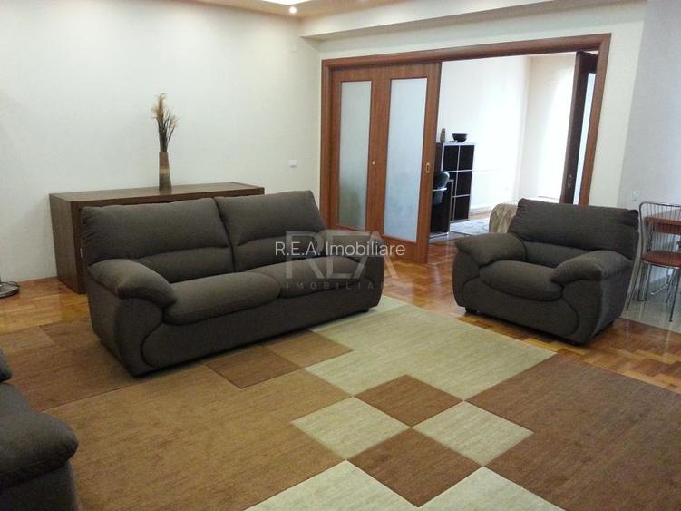 Apartament 3 camere, zona Nordului - 2