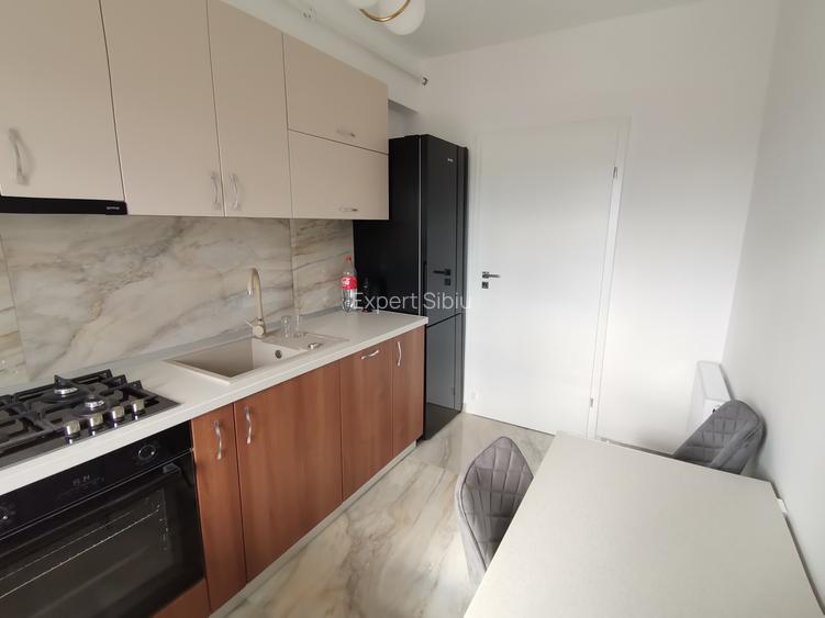 INCHIRIEZ apartament 2 camere de lux,zona Mihai Viteazul - 7