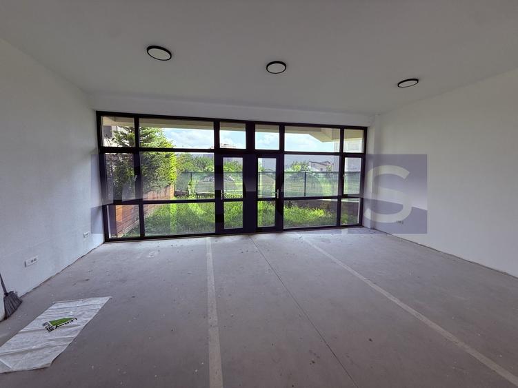 Spatiu comercial 220 mp cu curte si terasa, Sector 1 - 4