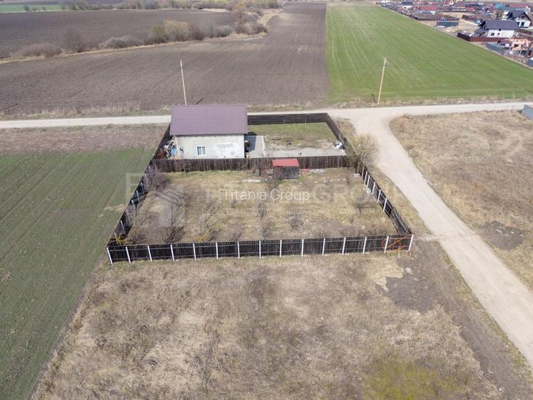 Teren 500 mp, împrejmuit, curent și internet pe teren, cu proiect și autorizație - 15