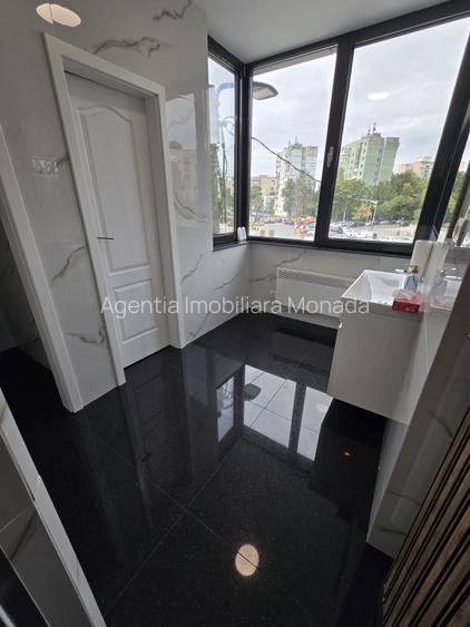 Cladire de inchiriat SPATIU COMERCIAL (clinica medicala , birouri , etc) - 11