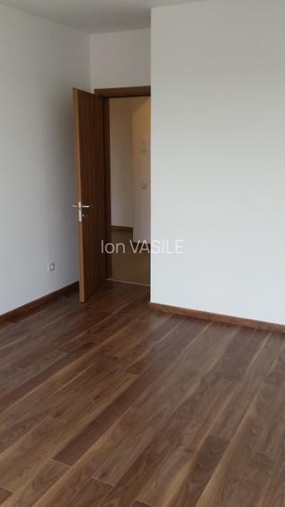 Splai-Lacul Morii-Crangasi, doua camere decomandate, nemobilat, loc parcare. - 13