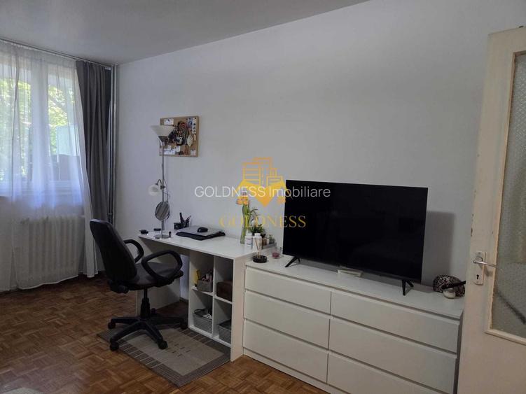 1 camera, Gheorgheni, FSEGA, Iulius Mall, Unirii, Detunată - 3
