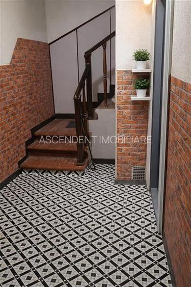 2 apartamente pretabile circuit turistic, Centrul istoric, Strada Postavarului - 5