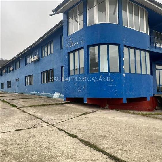 De vanzare! Spatiu comercial 2000 mp + pod 500 mp si teren 4200 mp, soseaua Tome - 3