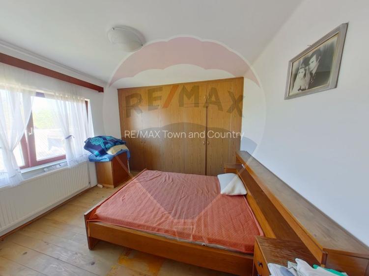 Casă / Vilă cu 4 camere de vânzare, teren generos! - 7