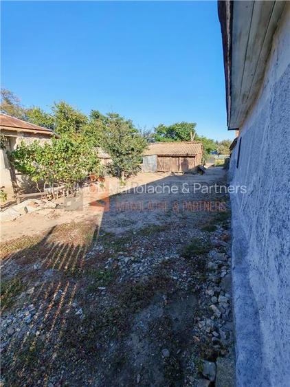 Casa tip parter + teren zona Maxenu - 9