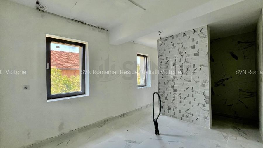 REV2001549 Vila Superba Teren 800 MP - 10