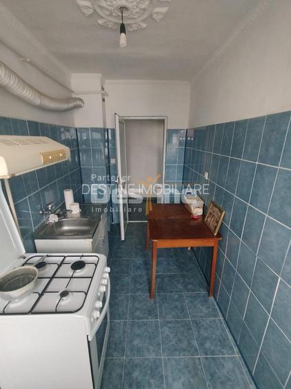 Grasoniera 42 mp strada Rozelor in spate la OMV 38.000€ - 4