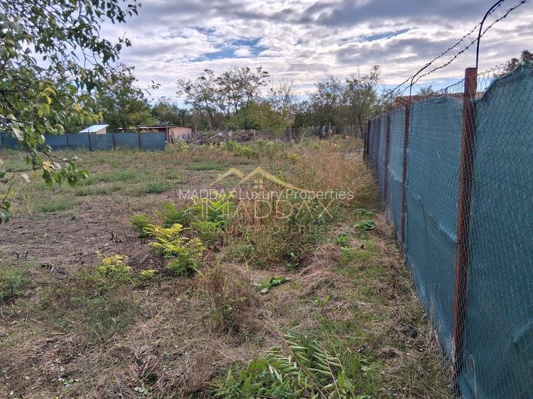 Teren investitie 2262mp // Lac Dorobantu // comuna Varasti - 4