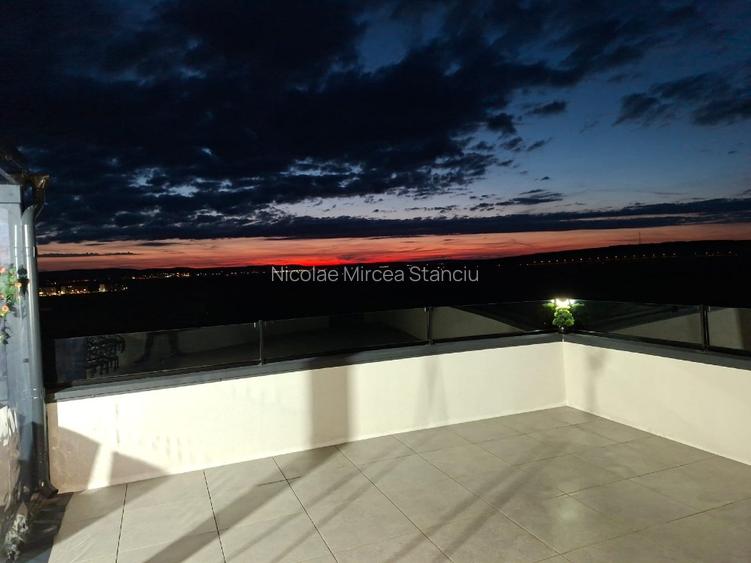 Direct Propietar Penthouse Premium de Închiriat - 2