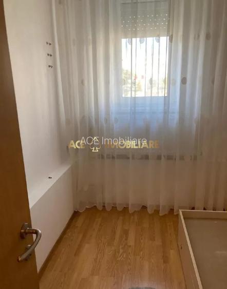 3 Camere de inchiriat | 1 Decembrie 1918 | Metrou | Mobilat | Utilat - 2