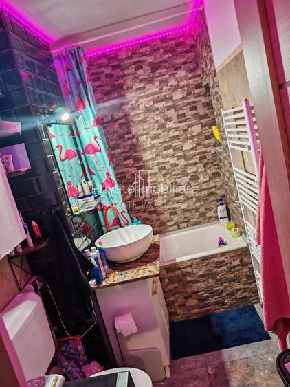 Apartament 2 Camere, De Vanzare, Hol Patrat ,Dambu Pietros - 10