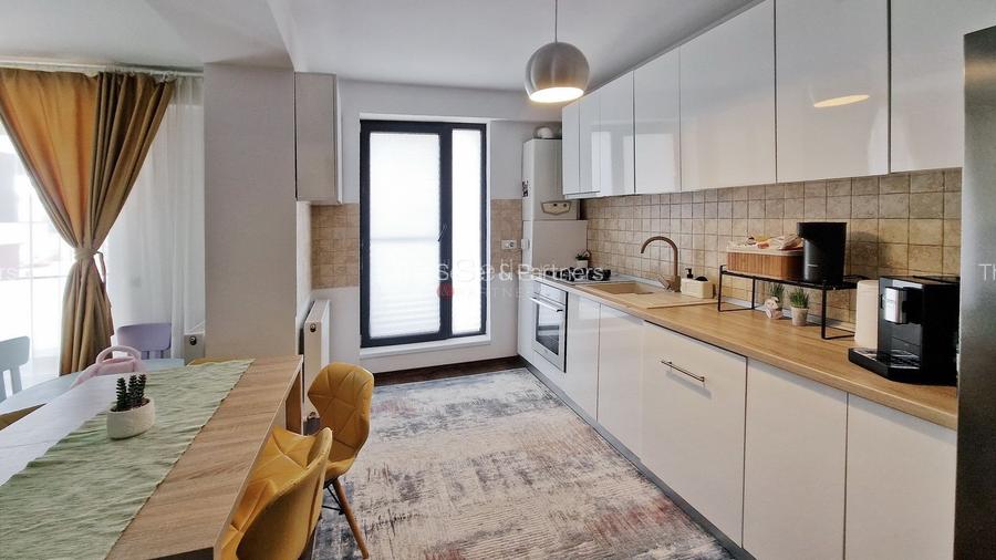 Structura Generoasa Priveliste Deosebita - 3