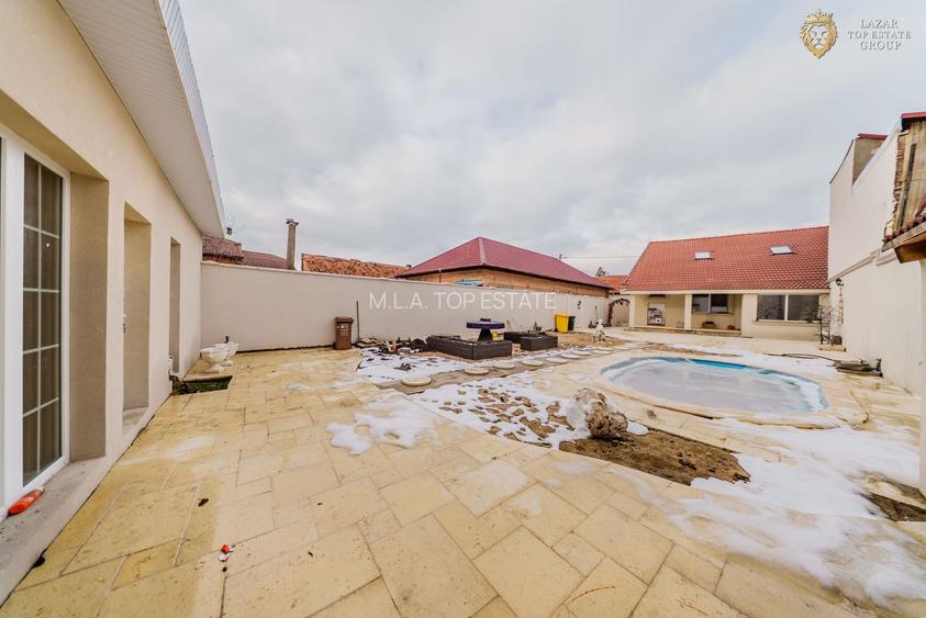 Vila moderna minimalista de vanzare in Arad - 25