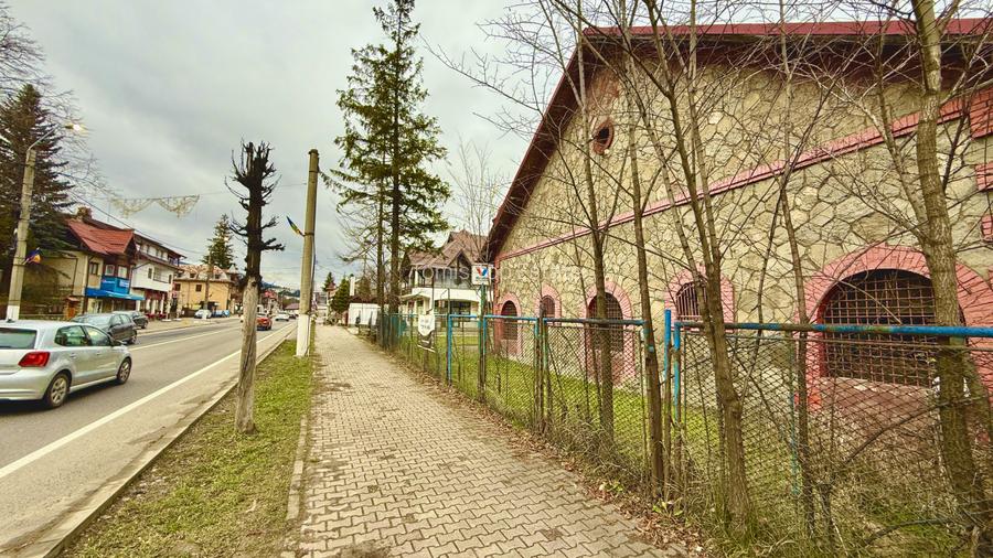 Imobil cu valoare istorică în Bușteni – Poiana Țapului | Teren 1.717 mp la DN1 - 17