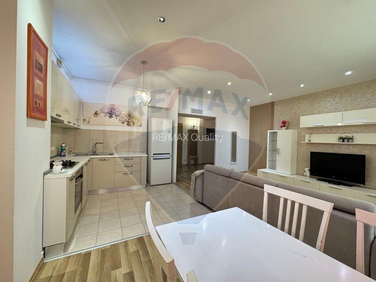 Apartament de inchiriat 3 camere, spatios, parcare Rin Grand Residence - 3