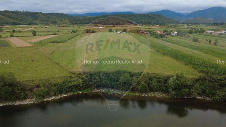 Teren superb Unciuc / jud.Hunedoara - 11