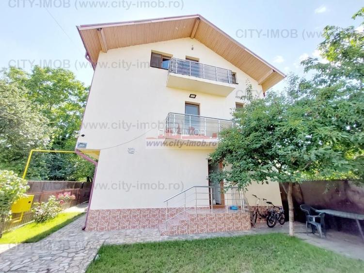 Vanzare casa / vila cu  7 camere  in Oras Otopeni , jud Ilfov - 2