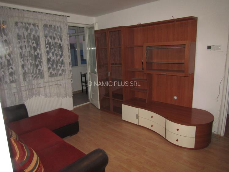 Apartament cu doua camere , zona Mihai Viteazul - 10