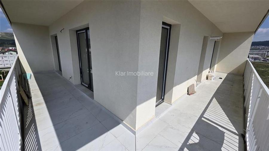 Apartament FINISAT 3 camere 56.1mp, terasa 26.6mp, Floresti, str. Eroilor - 8