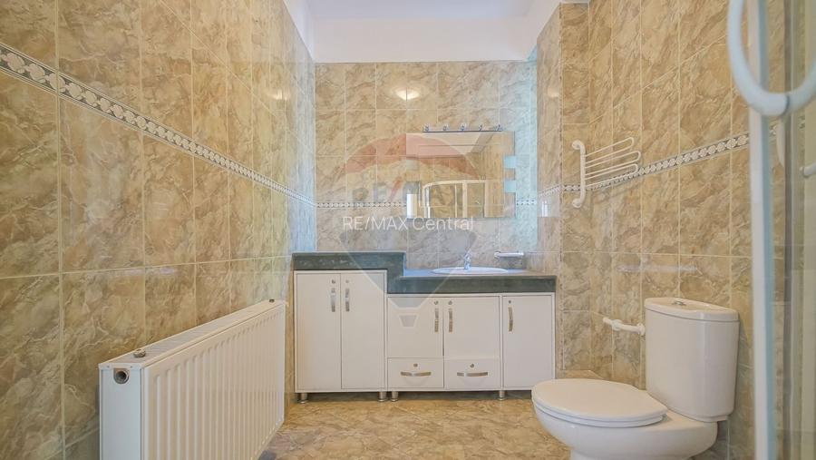 Oportunitate de investiție Brașov în Șchei clinică sau Hotel Boutique - 17