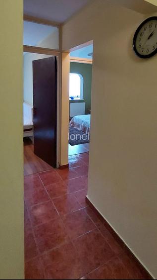 Vând apartament 3 camere Brașov - 4