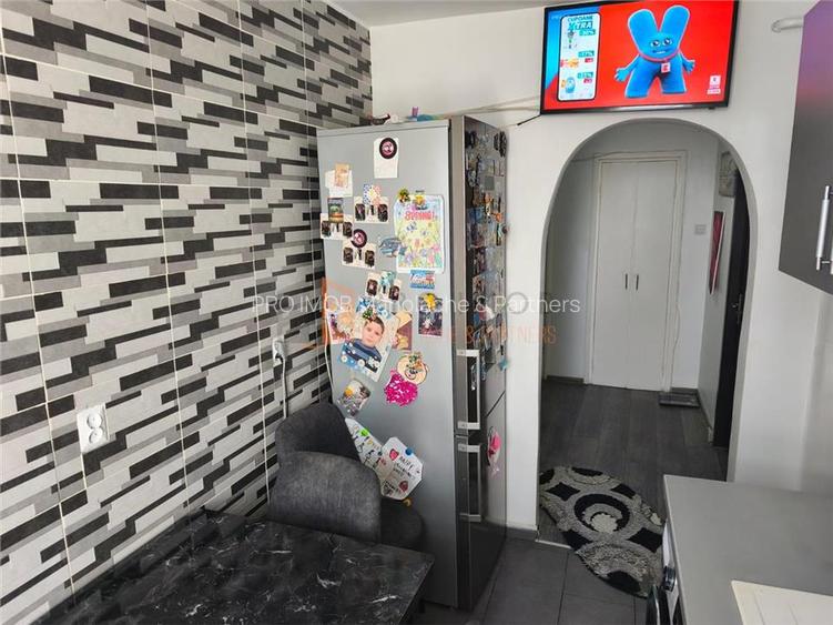 Apartament 2 camere cf 1 decomandat zona Crang - 14