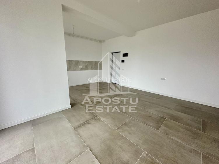 Apartament cu 2 camere, semidecomandat, etaj 1, zona Planetelor Giroc - 2
