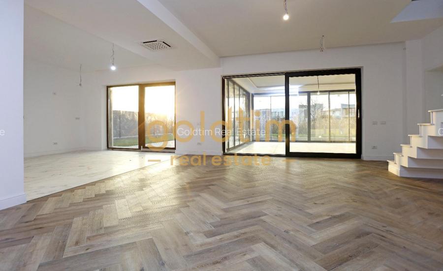 VILA SPECTACULOASA/PISCINA EXTERIOARA/VIEW PANORAMIC - 9