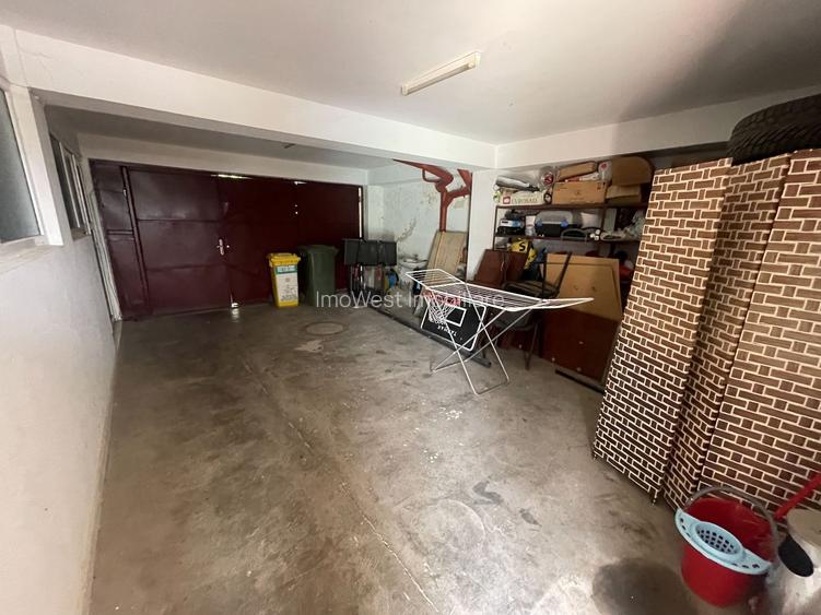 Casa | 9 camere | Garaj | Piscina | Teren 3.000 mp | Comision 0% - 27