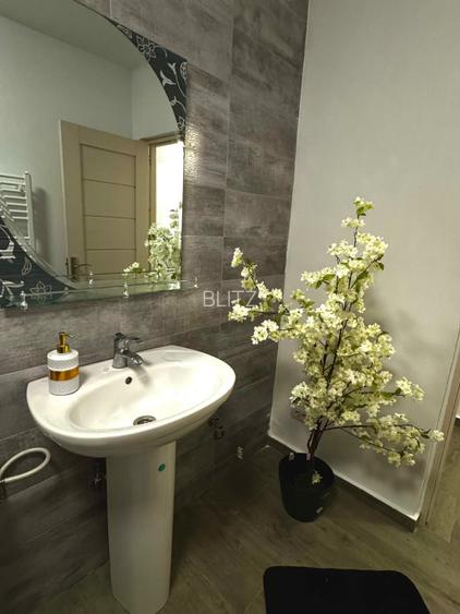 Garsoniera, 29,4 mp, zona centrală - 9