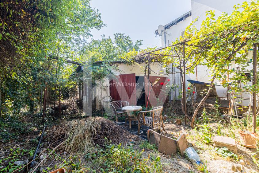 Casa individuala de 4 camere, oportunitate de investitie, Str.Plevnei - 19