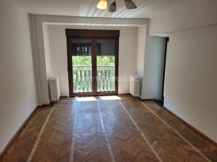 Unirii,Fantanile Mari,vedere mixta,ideal birou avocatura-fara trafic de persoane - 3