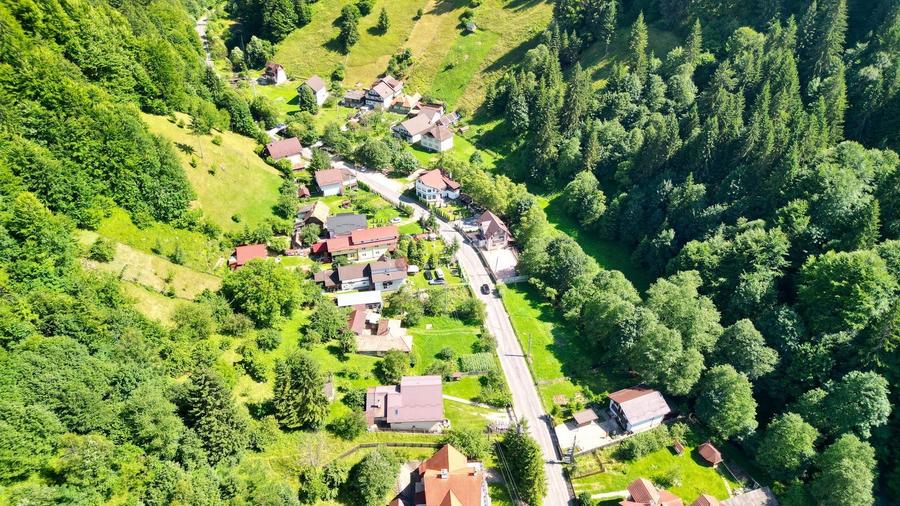 Acces facil si pozitionare sudica