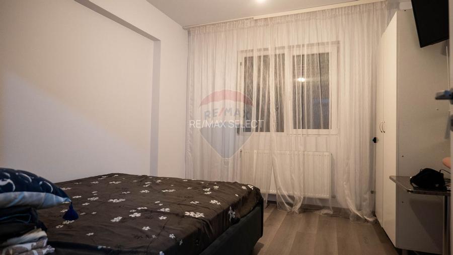 Vanzare apartament 3 camere, decomandat spatios si luminos, Dobroesti - 8