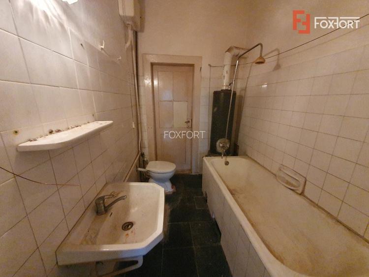Apartament 3 camere in cladire istorica, 104 mp utili - Piata Maria - 13