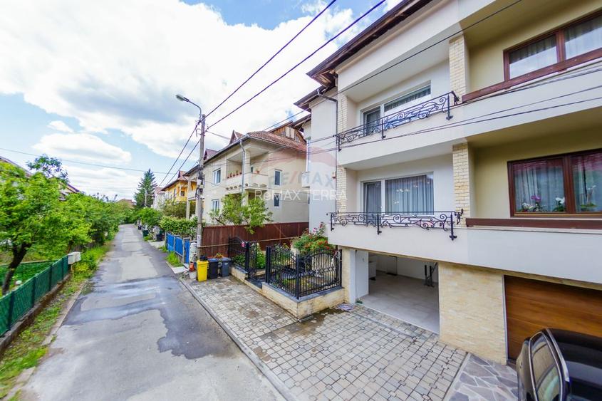 De vanzare casa tip duplex, în zona rezidentiala apreciata – Baia Mare - 22