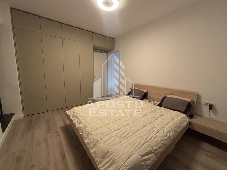 Apartament cu 3 camere,2 bai de vanzare la Isho, Timisoara