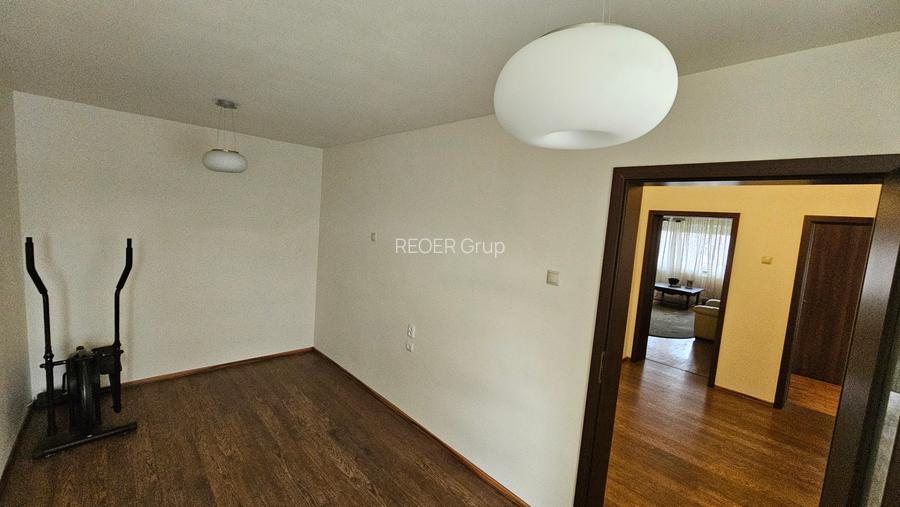 CANTACUZINO - etaj casa din 1980, curte proprie 330mp - 18