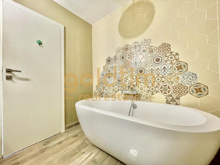 SUPERB/ DUPLEX/ IANCU NICOLAE/ PARCARE/ 2 TERASE - 34