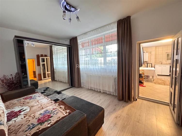 Vanzare vila P+1+Pod | Dobroesti - Parc Gheorghe Dascalu | constructie 2006 | - 23