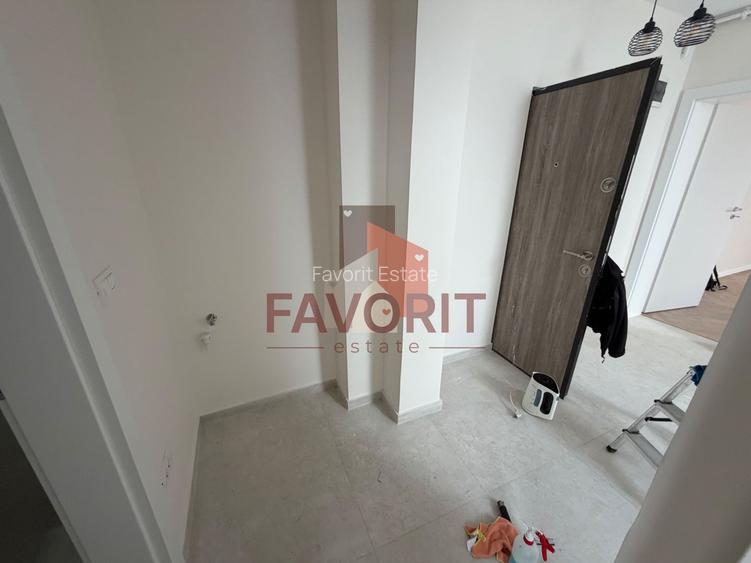 NOU. Disponibil imediat. Decomandat. Zona Soarelui - 9