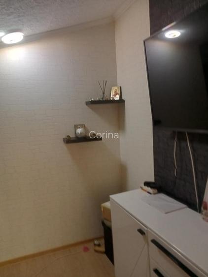 Vand casa cu mansarda  - 7
