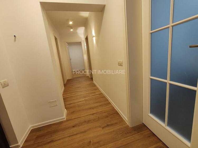 Apartament 2 camere decomandat renovat , zona Centrul Civic - str Toamnei - 14