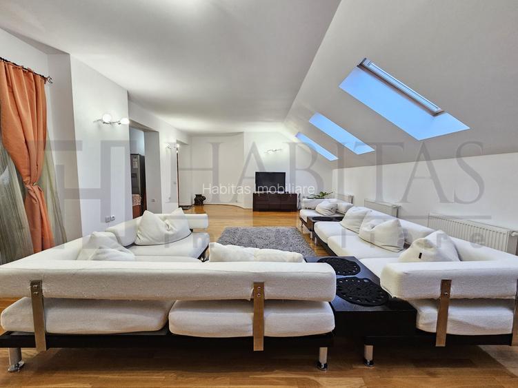 Casa cu 8 camere, dispusa pe doua nivele, Parcul Central - 5