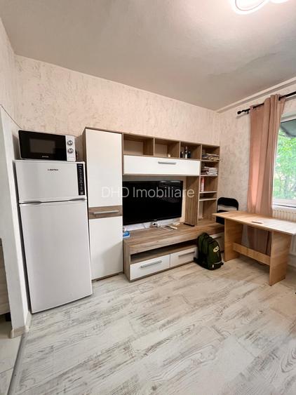 Cameră de cămin cu baie proprie,etaj 2,zona Mihail Sturdza,etaj 2,cu chiriaș - 7